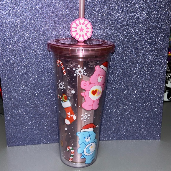 Care Bears Winter 24 ounce tumbler with straw charm - Picture 2 of 4